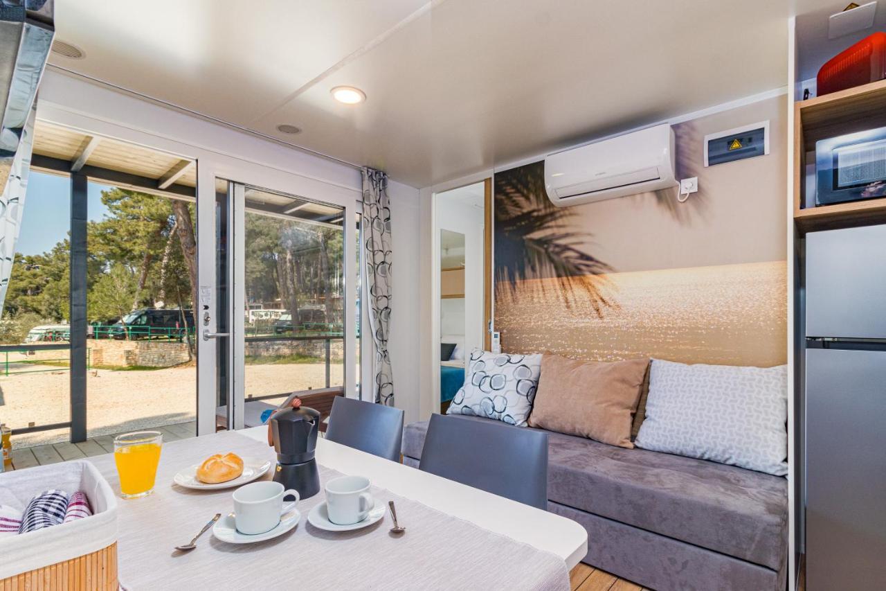 Hemy Casa - Lux Mobile Homes Rovinj Ngoại thất bức ảnh