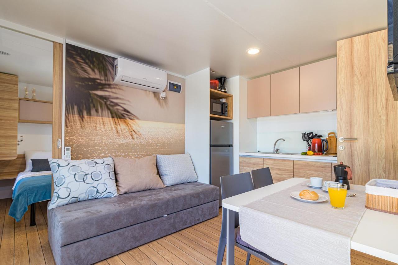 Hemy Casa - Lux Mobile Homes Rovinj Ngoại thất bức ảnh